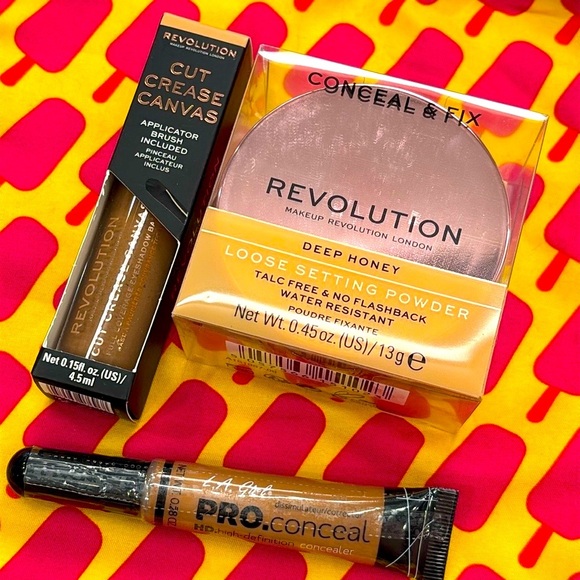 Brand New Revolution Loose Setting Powder, Cut Crease Canvas & LA Girl Concealer - Picture 15 of 15